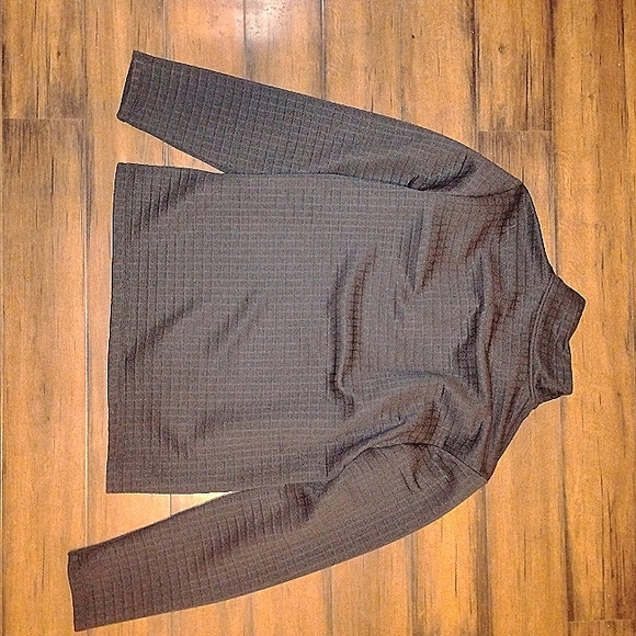 Perry Ellis half zip - golf - casual - business - Picture 4 of 4